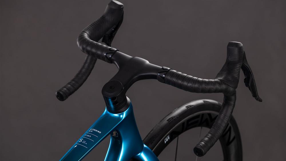 Cube Litening AIR C:68X SLX chromeblue´n´liquidblue Tg 54 - immagine 7